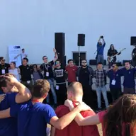 Politehnica Timişoara - un pas spre viitorul tău Peste 1000 de elevi au stabilit o „Punte între generaţii"