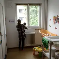 Ziua Mondială a Refugiatului: Salvați Copiii România a asistat, în ultimele 12 luni, 1.600 de copii nevoiți să se refugieze, pentru a-și salva viața