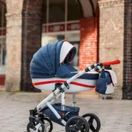 Haideti la plimbare cu cele mai practice carucioare pentru nou nascuti