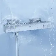 Economiseste energie cu o baterie dus termostatata