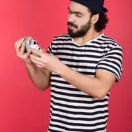 Moda si stil masculin – Iata cateva idei de tinute casual pentru mini vacanta