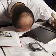 Evitarea burnout-ului: menținerea unei vieți sănătoase și prospere