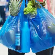 În atenția comercianților. Se poate evita eco-taxa: folosirea de pungi biodegradabile in schimbul pungilor din plastic