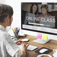 5 motive pentru care sa alegi un curs online în defavoarea unuia offline