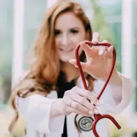 Top 3 sfaturi care te vor ajuta să devii medic în străinătate