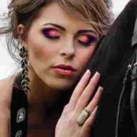 Andreea Galceava - make-up artist