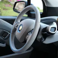 Tot ce trebuie sa stii inainte de a inchiria o masina pe teritoriul Romaniei