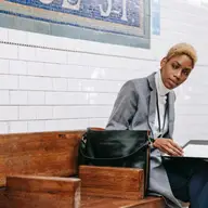 Stil smart casual: 5 greșeli de evitat