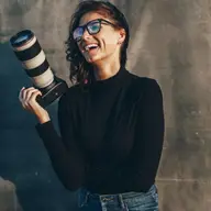 Urmează să organizezi un eveniment corporate? Iată 5 motive pentru care ar trebui să angajezi un fotograf profesionist