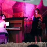 ”Echo - Factum, mic tratat de meta-meditație”