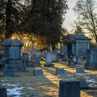 Pregatirile adevarate pentru inmormantare incep pe 07funerare.ro