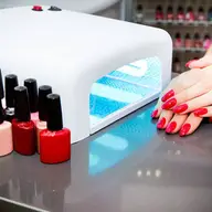 Aparatură modernă pentru saloanele de înfrumusețare!