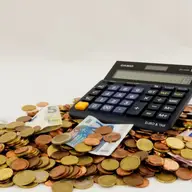 Scapa de stresul lunar cu ajutorul creditelor până la salariu de la Smile Credit