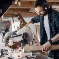 Ce tipuri de fierastraie electrice ai nevoie in atelierul tau?