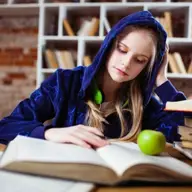 Jocuri și activități care stimulează dezvoltarea cognitivă a copiilor