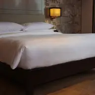 Amenajarea dormitorului în stil romantic. 5 trucuri cu efect garantat