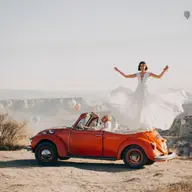 Rochia de mireasa perfecta se face pe comanda la Croitoriepicasso.ro