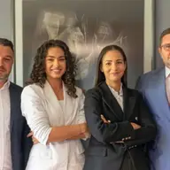 Top 3 situații în care trebuie să apelezi la un avocat bun