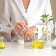 Avantajele produselor cosmetice cu ingrediente naturale