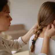 7 factori de risc ai spondilozei cervicale