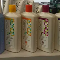 Produse naturale pentru ingrijirea parului