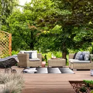 Cum alegi un mobilier adecvat pentru grădina ta, în funcție de activitățile tale în aer liber?