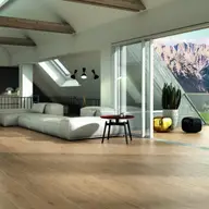 Descoperă eleganța și durabilitatea gresiei tip parchet ceramic cu modele inspirate din lemn natural