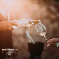 Descoperă cele mai frumoase crame din România și bucură-te de degustări de excepție