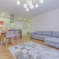 Designul interior de înaltă calitate: frumusețea și funcționalitatea plintei