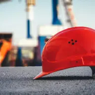Siguranța în utilizarea mașinilor manuale de tăiat