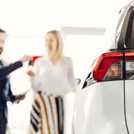 Rent a car în Sibiu: trucuri pentru a obține de fiecare dată o ofertă excelentă