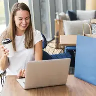Attendi - invitații digitale gratuite pentru evenimente