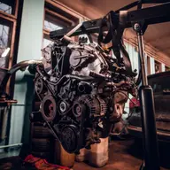 Motoarelor electrice trifazate, componente esențiale într-o varietate de aplicații industriale