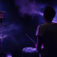 Shisha pentru acasă: de ce produse ai nevoie pentru a crea propria experiență
