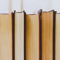 Descoperă lumea inspirației cu cărți de dezvoltare personală