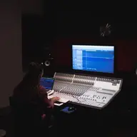 Cum să ai o acustica perfectă în studio?