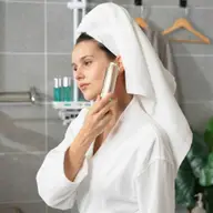 Skincare pentru acnee: cum îți construiești rutina cu produse coreene?