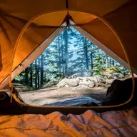 3 locuri de camping cu familia sau prietenii la 3 ore distanță de Timișoara