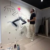 Vladinsky, artistul român care cucerește scena internațională a artei
