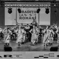Festivalul national de folclor Traditii la Romani