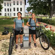 Două adolescente au parcurs 1420 de km pe bicicletă în 29 de zile, pe Via Transilvanica