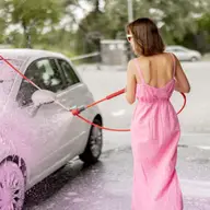 Cum alegi echipamentele potrivite pentru tipul de spălătorie auto