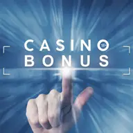 Extra beneficii oferite de cazinouri online: bonus de bun venit vs. promoții de loialitate