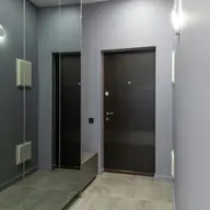 Cum să alegi o ușă de exterior potrivită pentru casa ta: factori de luat în considerare
