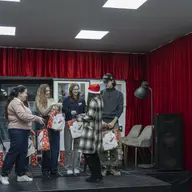 Voluntarii APSES aduc bucurie copiilor din Timișoara printr-o acțiune de solidaritate