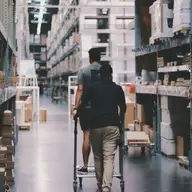 Sincronizarea stocurilor în timp real pentru lanțuri de magazine: eficiența software-ului Sedona Retail