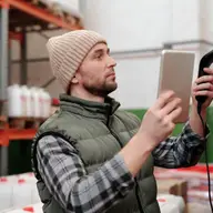Optimizarea stocurilor și automatizarea proceselor cu un program de gestiune a magazinului tău