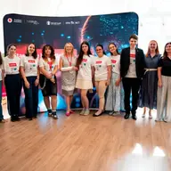 Salvați Copiii, educația digitală si pericolele online