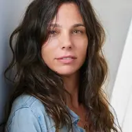 Regizoarea franceză Sophie Letourneur, invitată de onoare la cea de-a XIII-a ediție a Festivalului Ceau, Cinema!