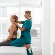 Cum știi dacă un centru de recuperare este bun? Diferențe între o clinică serioasă și una obișnuită